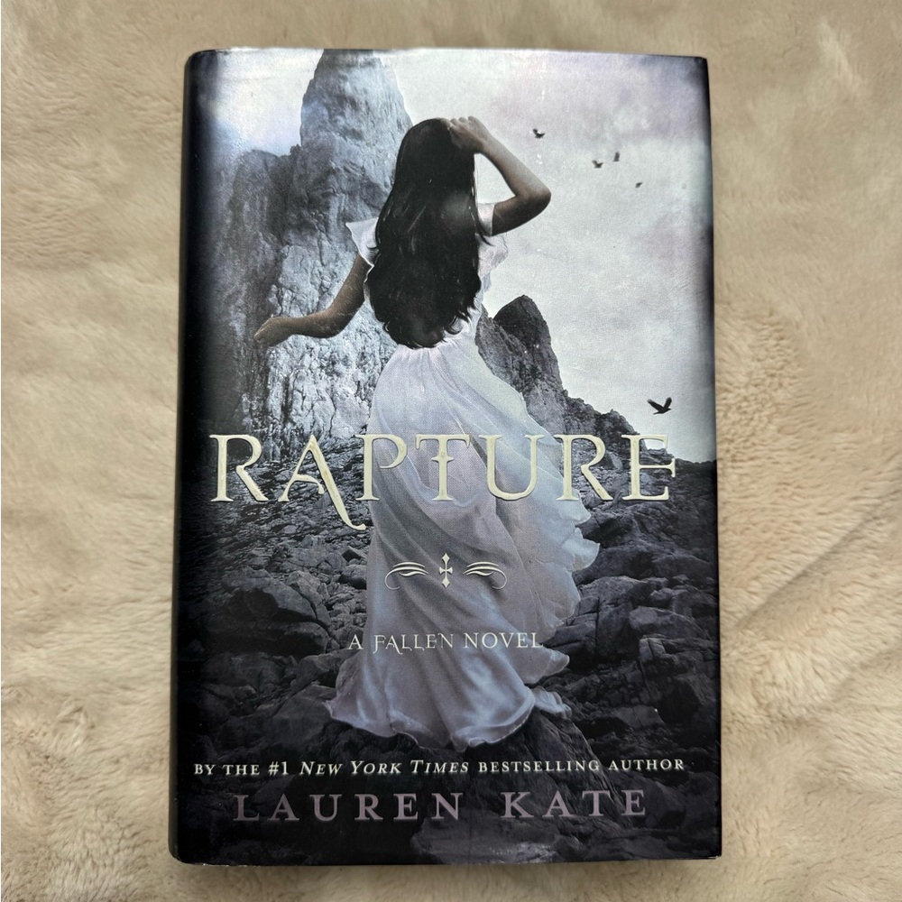 2 for $15// Rapture by Lauren Kate Hardcover Book